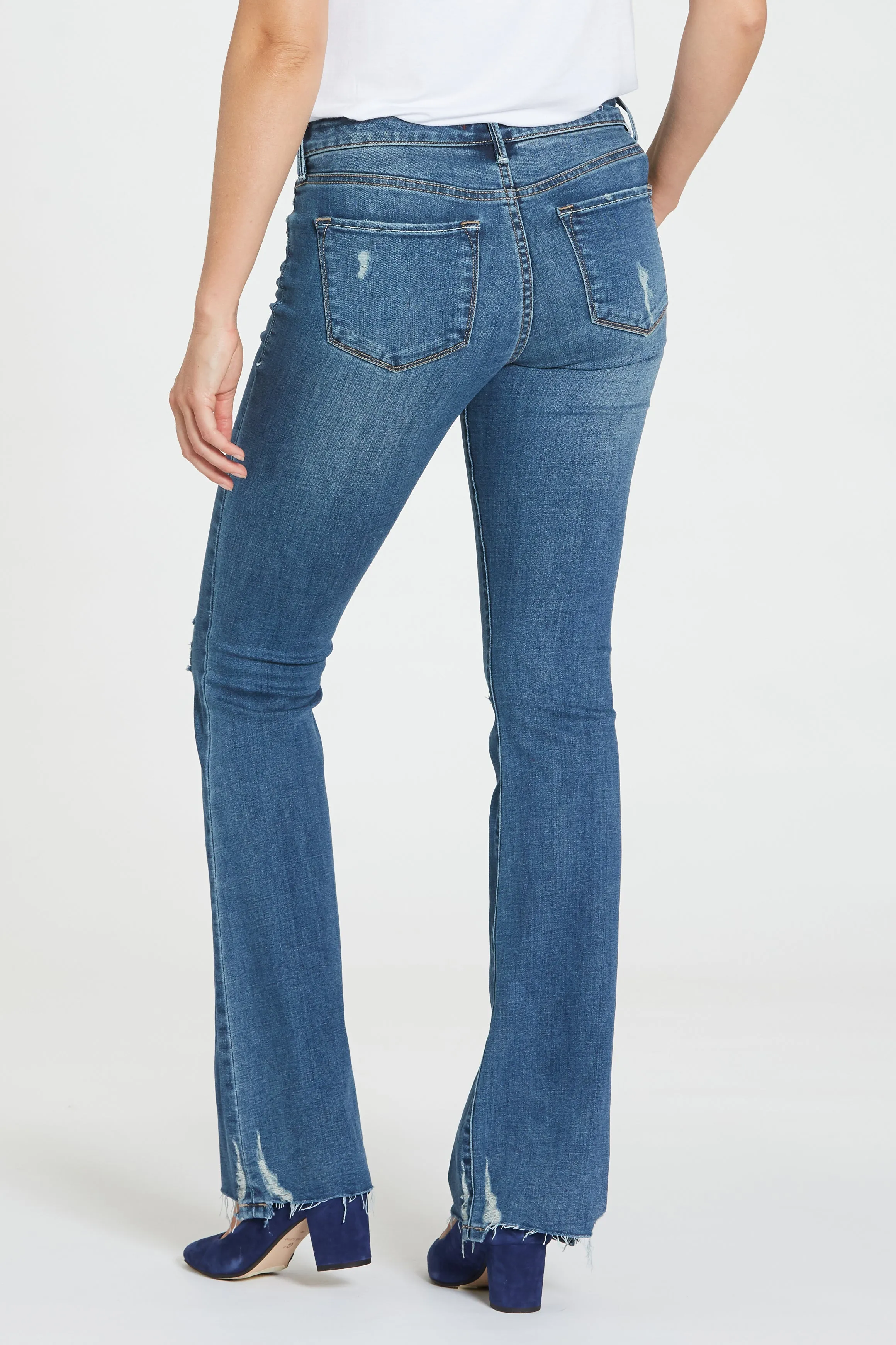 8 1/2 MID RISE RISE ROSIE BOOTCUT BLUE ICON