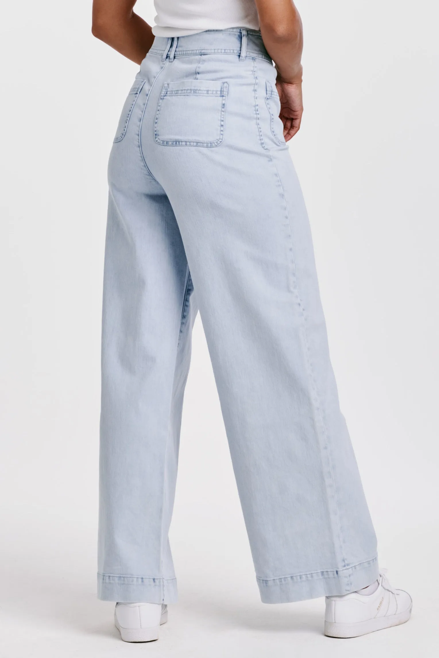 AUDREY SUPER HIGH RISE WIDE LEG JEANS ARTHLOW