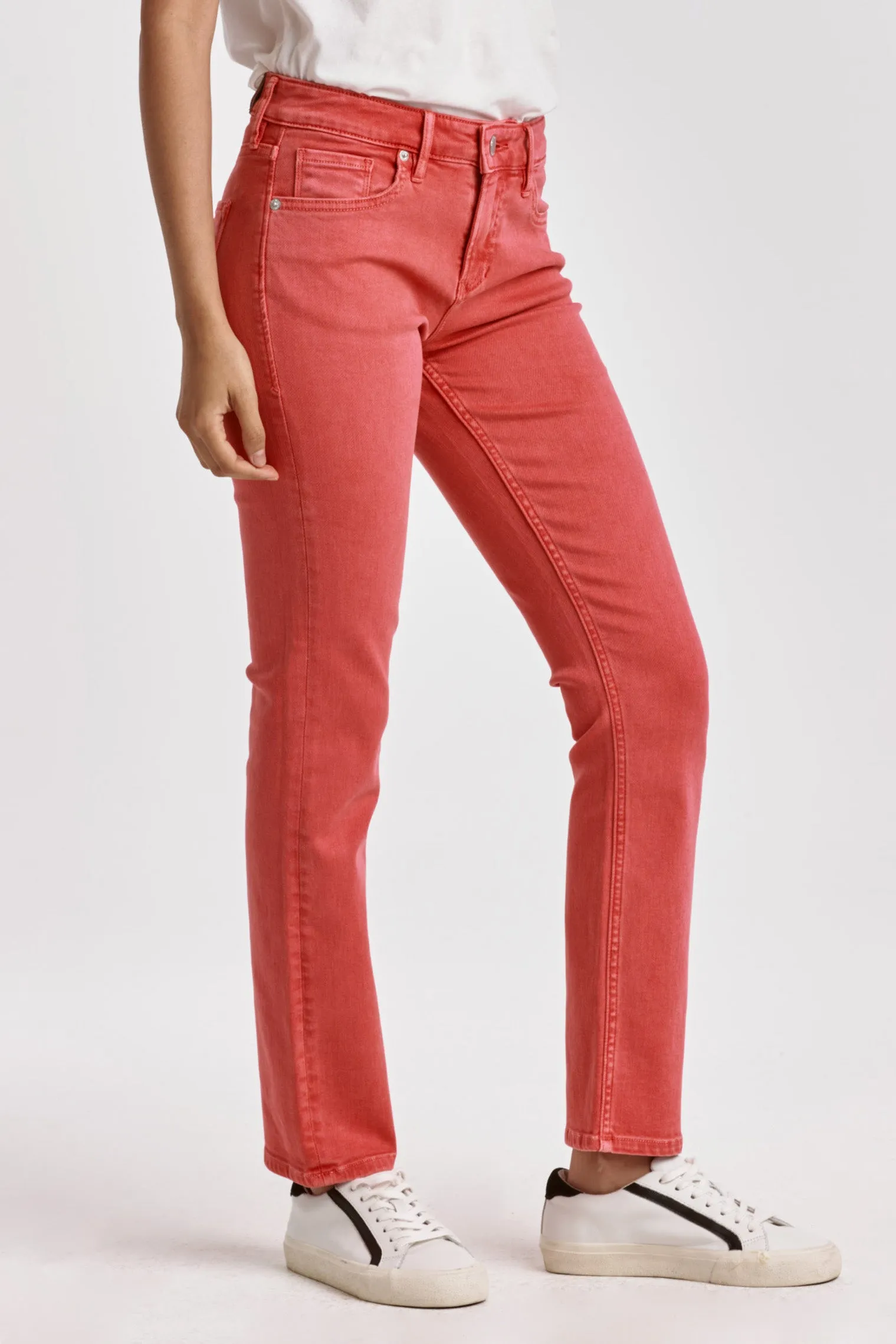 BLAIRE HIGH RISE SLIM STRAIGHT JEANS VIVA MAGENTA