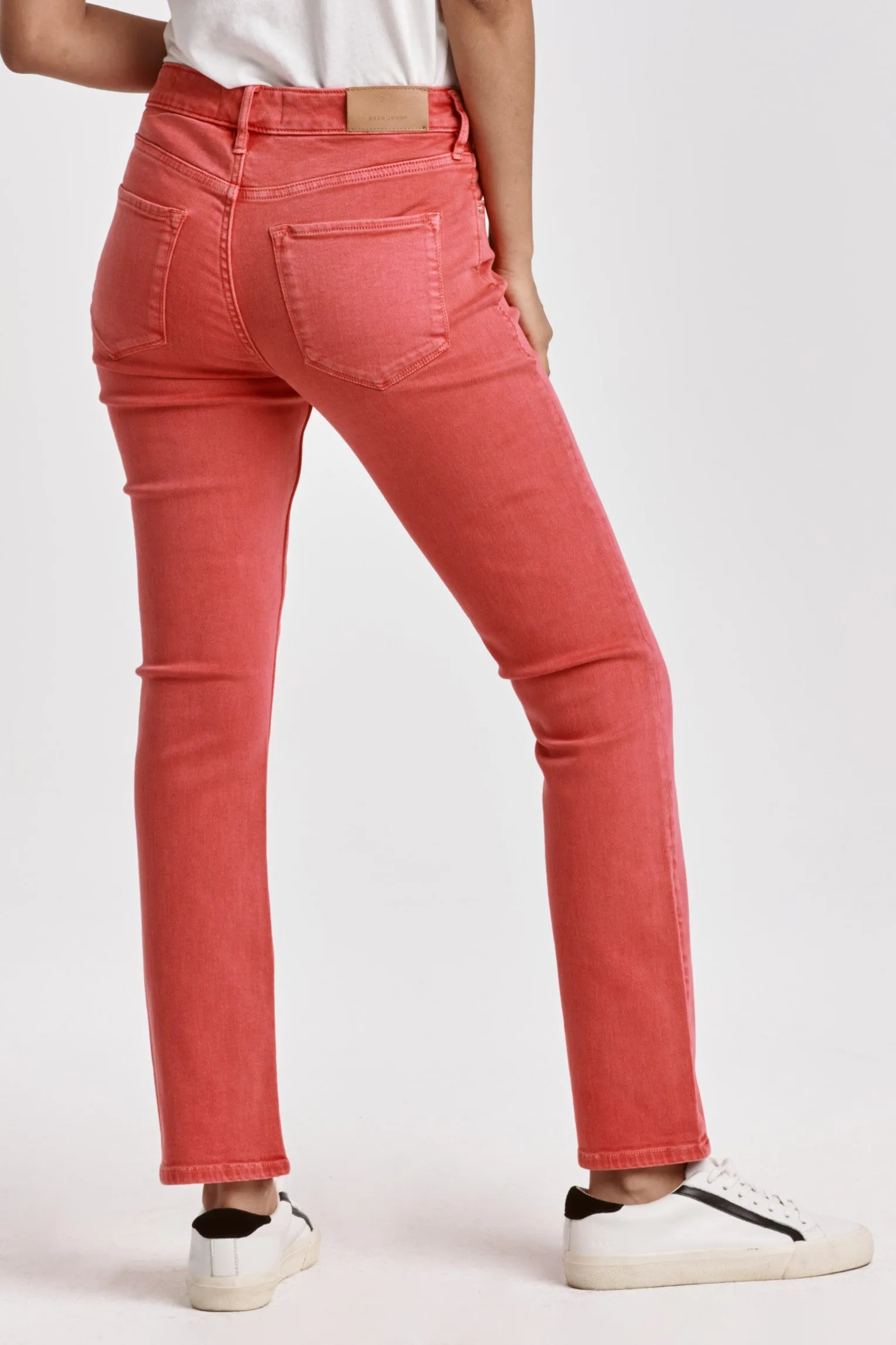 BLAIRE HIGH RISE SLIM STRAIGHT JEANS VIVA MAGENTA