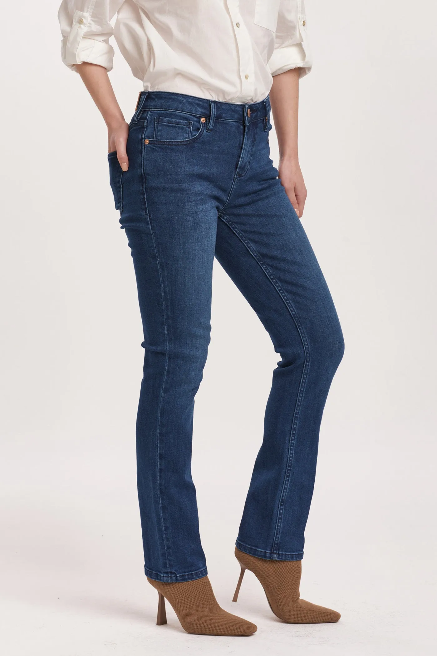 BLAIRE MID RISE SLIM STRAIGHT JEANS VIOLET BLUE