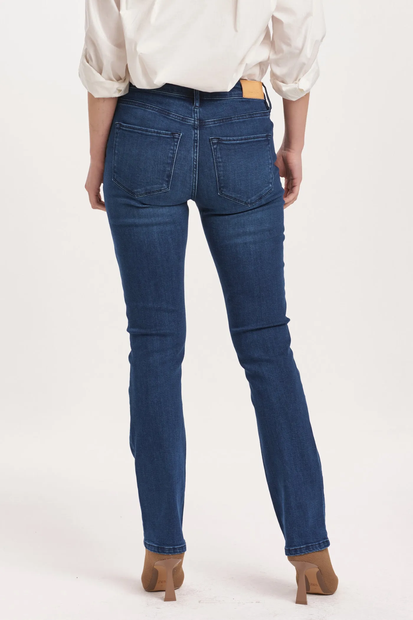 BLAIRE MID RISE SLIM STRAIGHT JEANS VIOLET BLUE