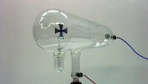 Cathode Ray Tubes, with Maltese Cross أنابيب أشعة الكاثود ، مع الصليب المالطي