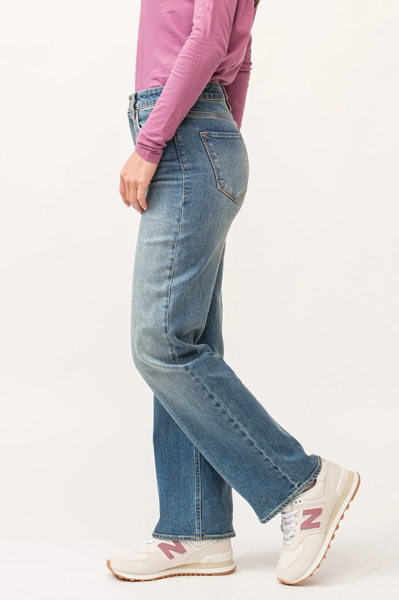 HOLLY HIGH RISE CLEAN HEM STRAIGHT JEANS FALCON