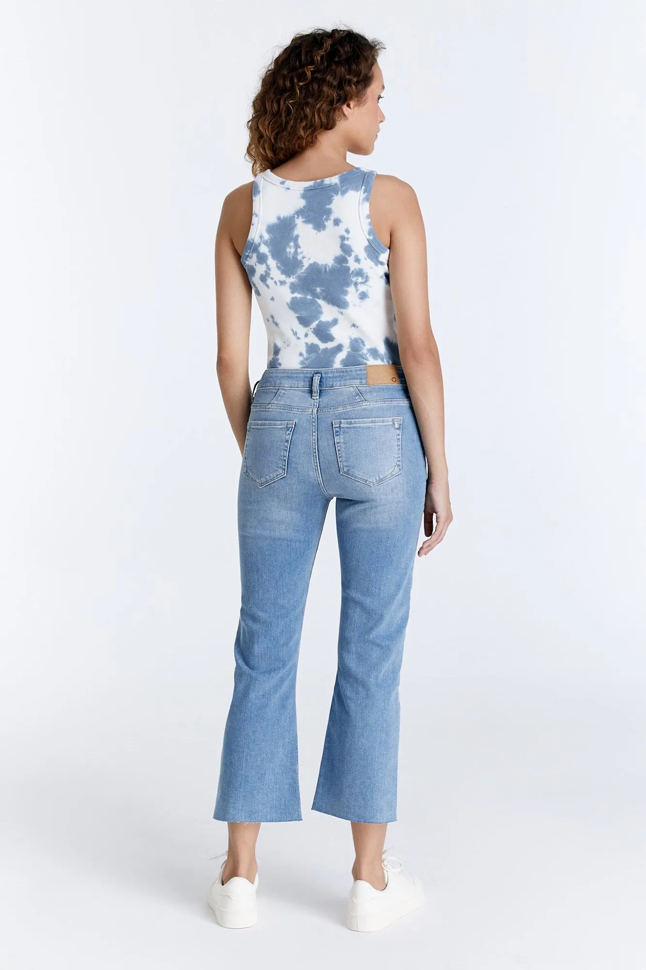 Irene Mid Waist Cropped Jeans Light Blue